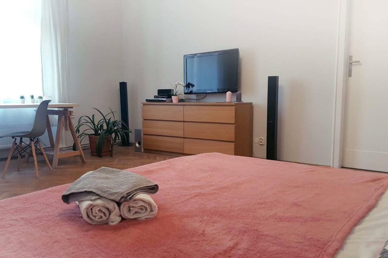 Kings Neighbor. Apartment 600 Meters From Castle Krasków Εξωτερικό φωτογραφία